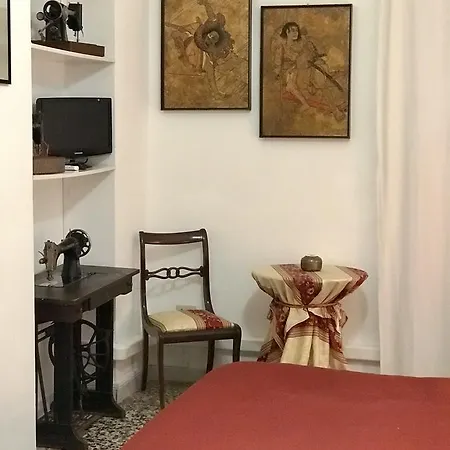 Biancaluna Pensión *