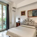 Biancaluna Affittacamere 4*
