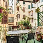 Biancalunagiulia 4* Roma
