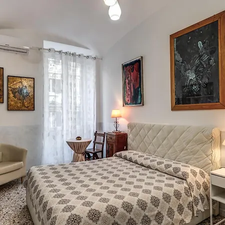Biancalunagiulia 4* Rome