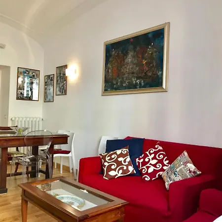 Biancalunagiulia 4* Roma